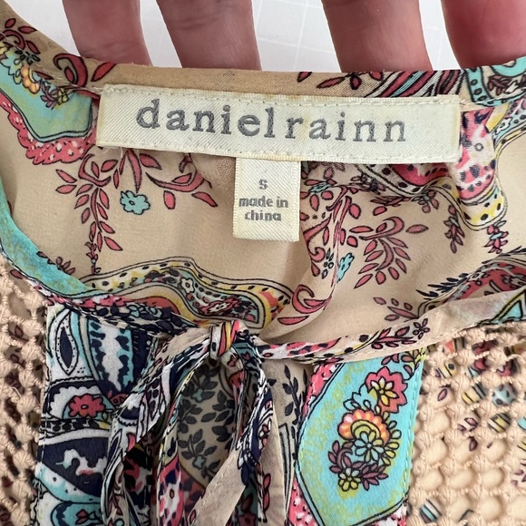 Daniel Rain Multi Color Short Sleeve Blouse Size S - Picture 7 of 11